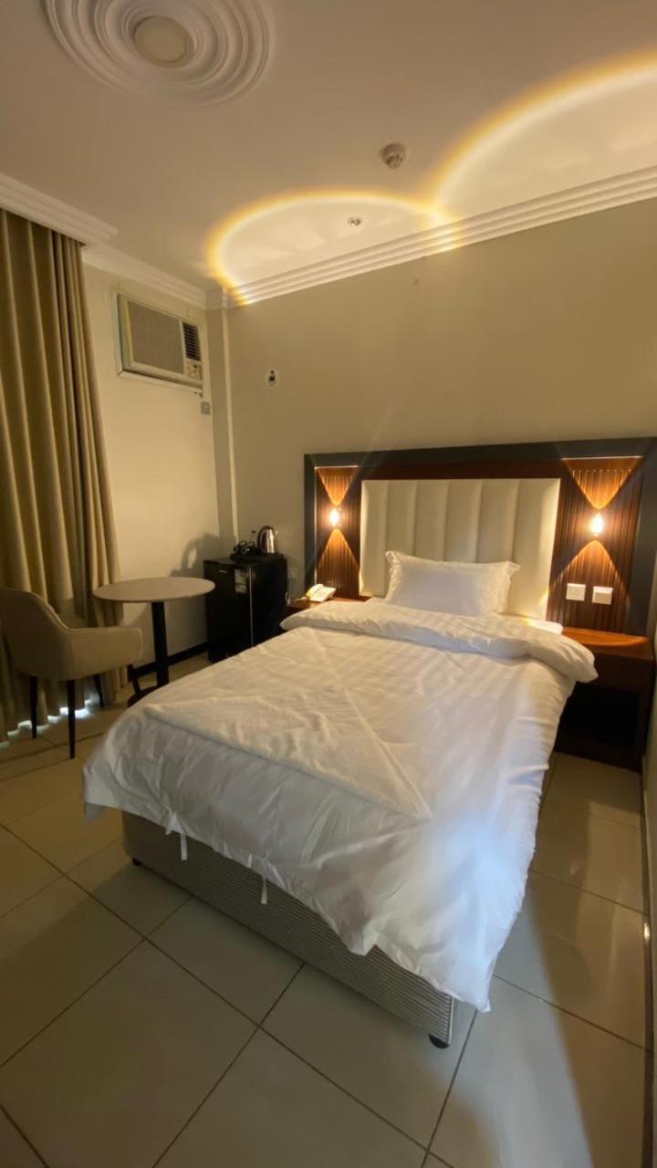 Diva Hotel 2 Джидда Екстер'єр фото